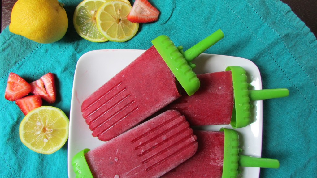 Vegan Strawberry Lemonade Popsicles 2